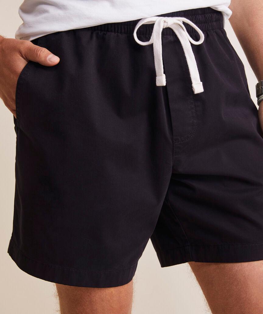 7 Inch Pull-On Island Shorts Product Image