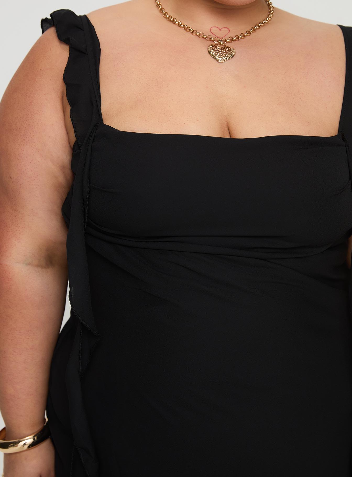 Lanai Maxi Dress Black Curve Product Image