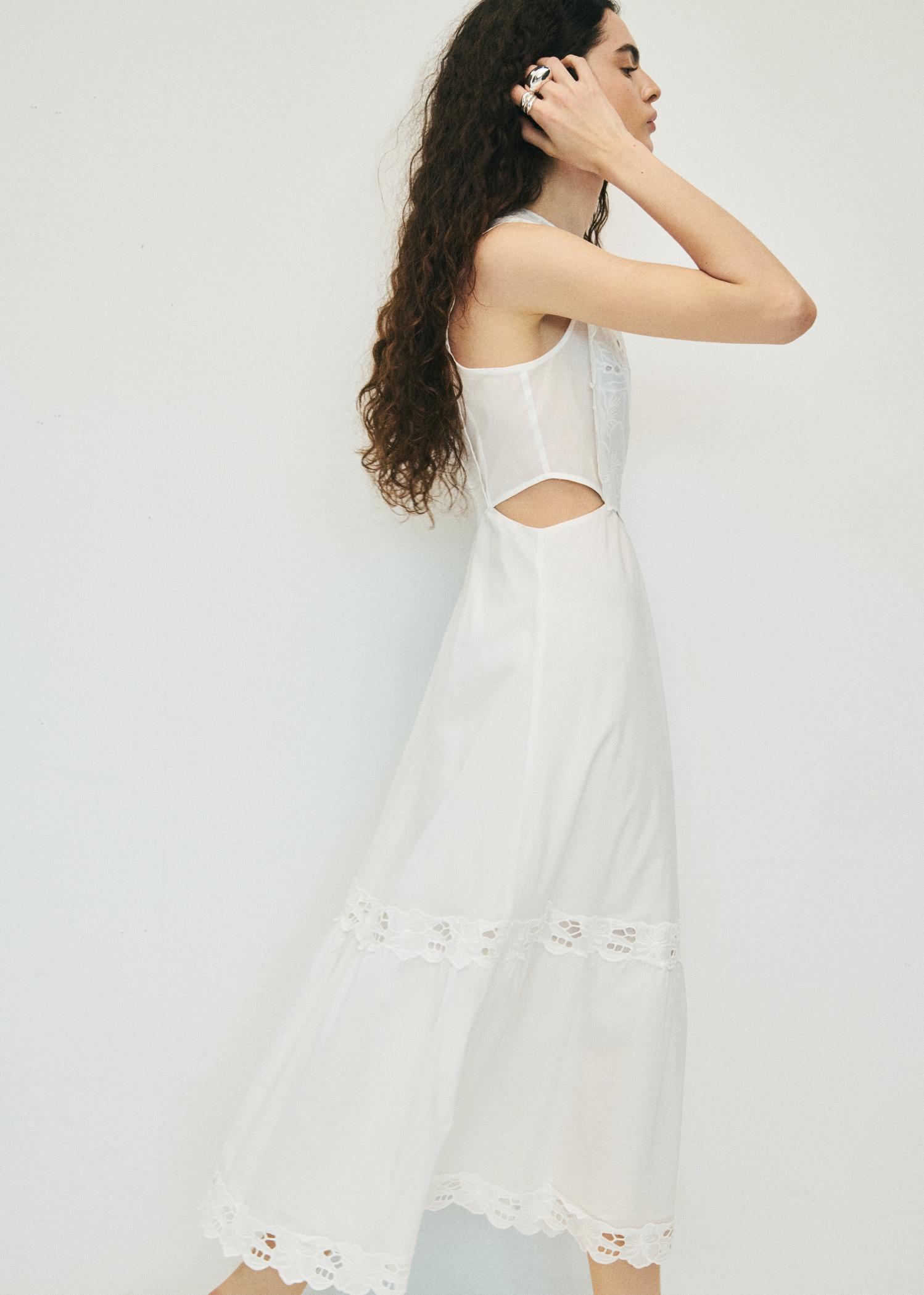 Embroidered dress with side slits - Women | MANGO USA Product Image