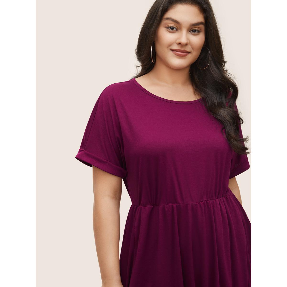 Plus Size Supersoft Essentials Solid Pocket Cuffed Sleeve Dress RedViolet Women Basics Non Round Neck Short sleeve Curvy Midi Dress BloomChic 22-24/3X Product Image