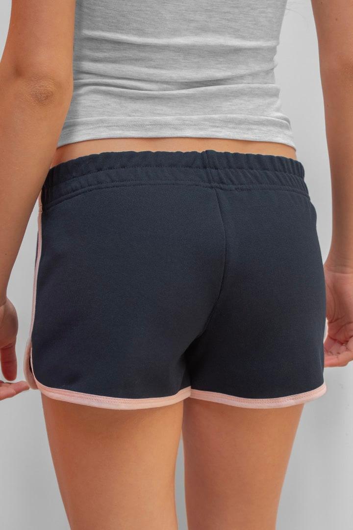  77 Shorts Product Image