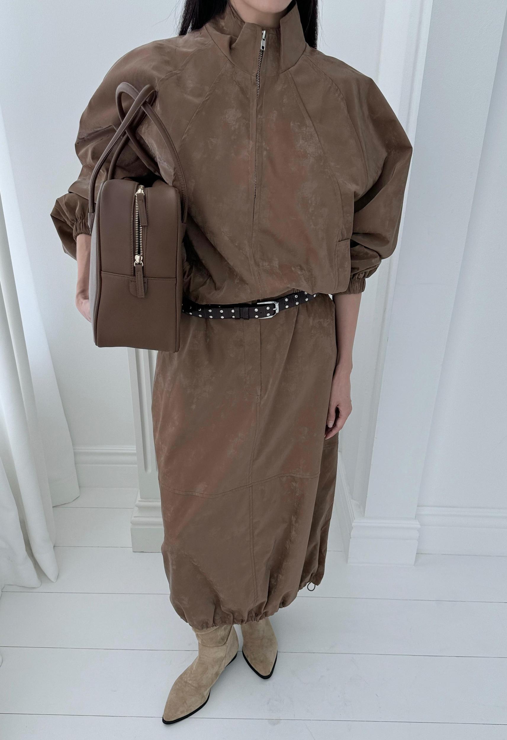 Aurelia Midi Skirt Product Image