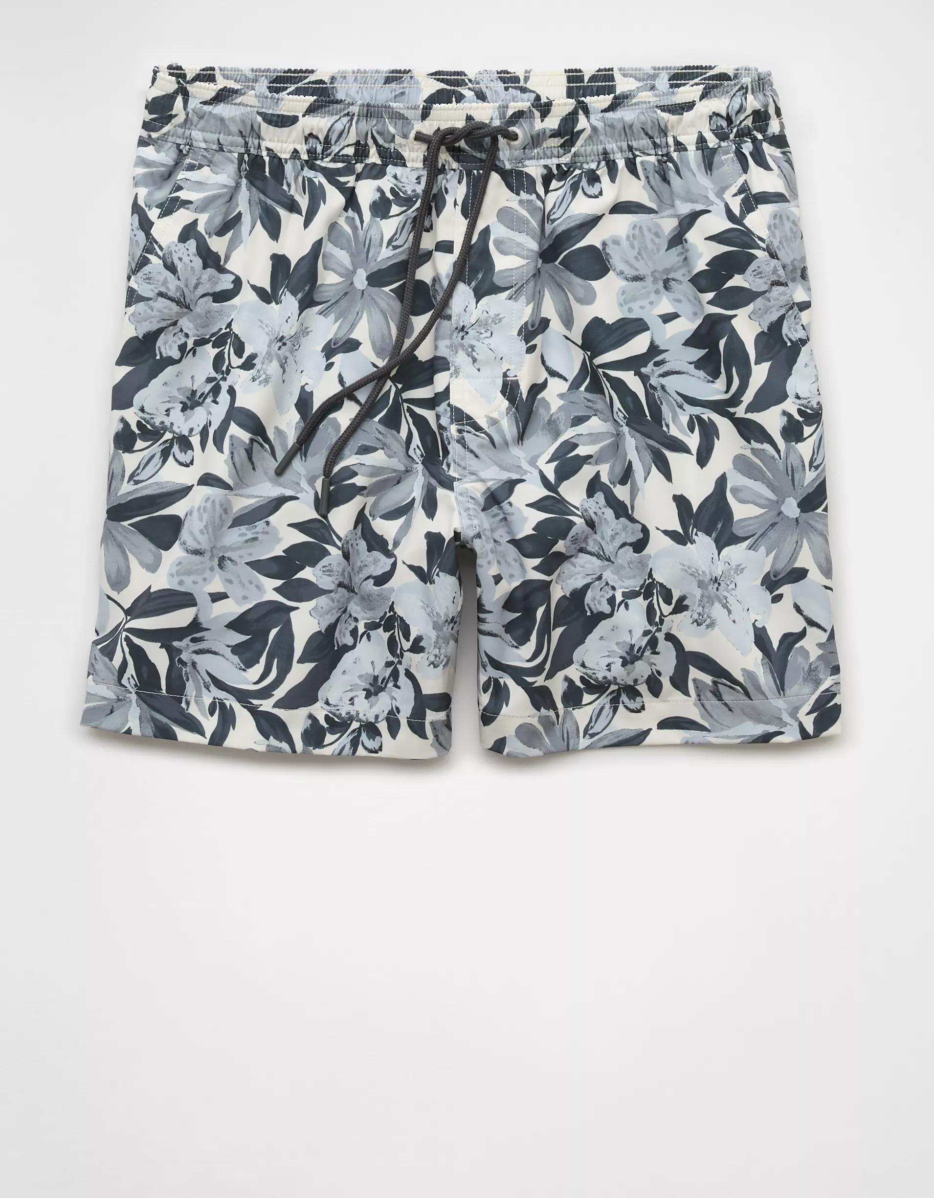 AE Men's 5" Flex Swim Trunk Product Image