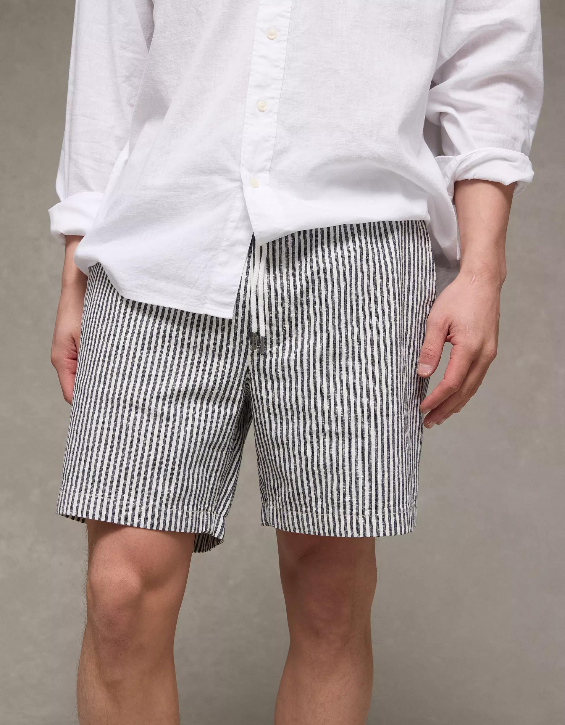 AE 7" Striped Lived-In Trekker Short Product Image