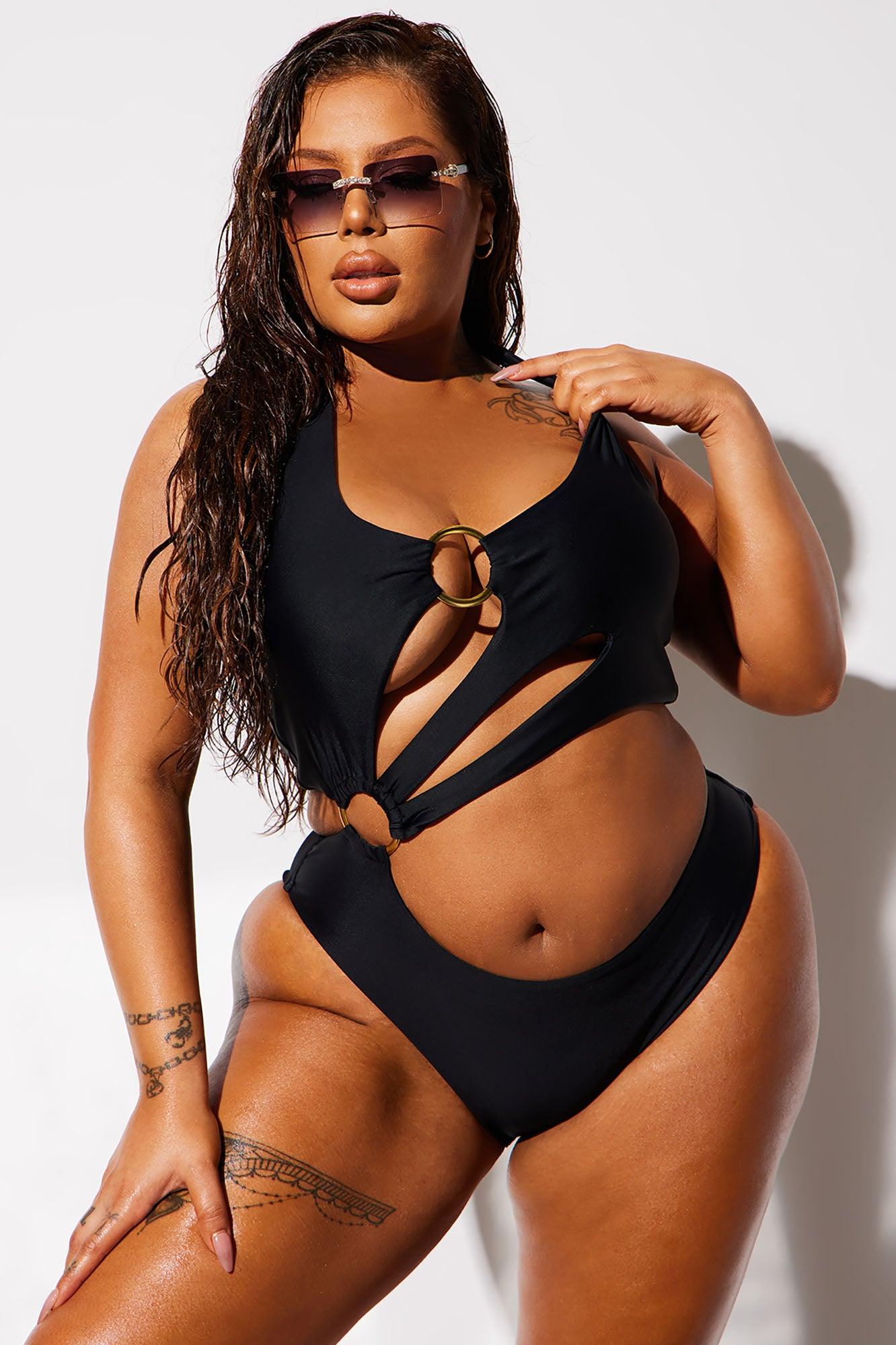 Vacation Villas Cutout One Piece Swimsuit - Black Product Image