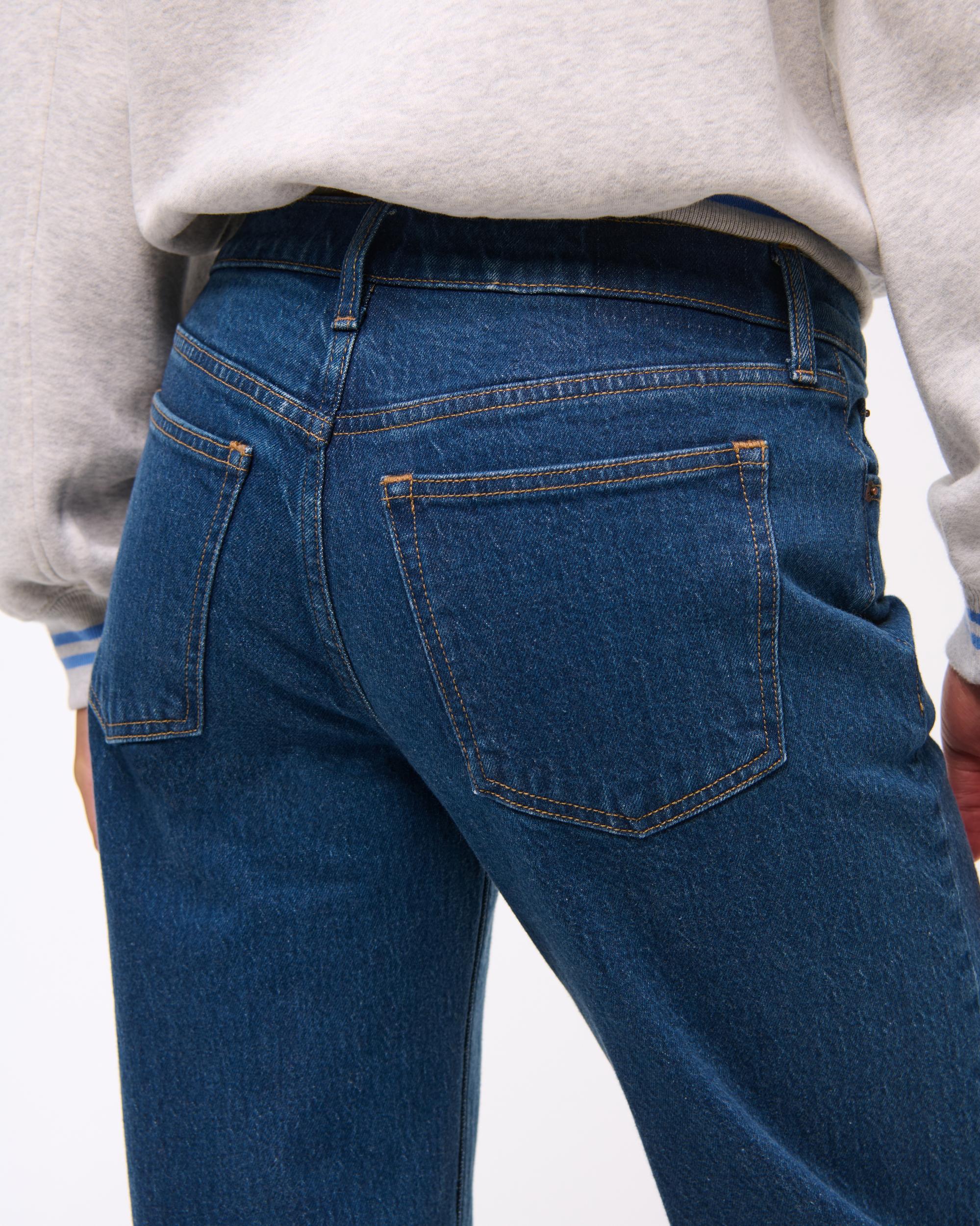 Curve Love Low Rise 90s Relaxed Jean Product Image