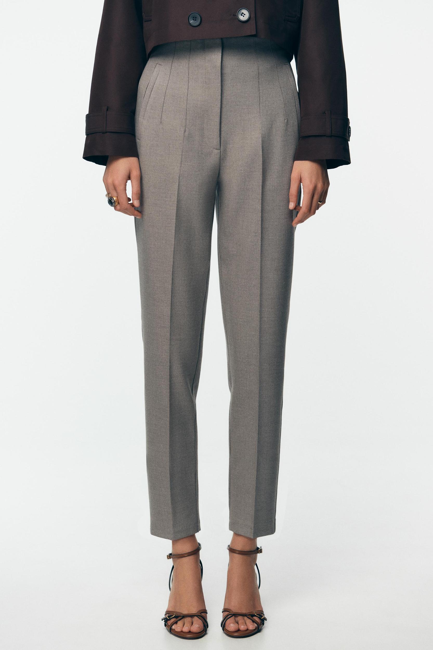 PANTS WITH A HIGH WAIST Product Image