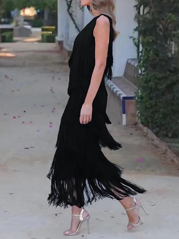 Loose Sleeveless Asymmetric Solid Color Split-Joint Tasseled One-Shoulder Maxi Dresses Product Image