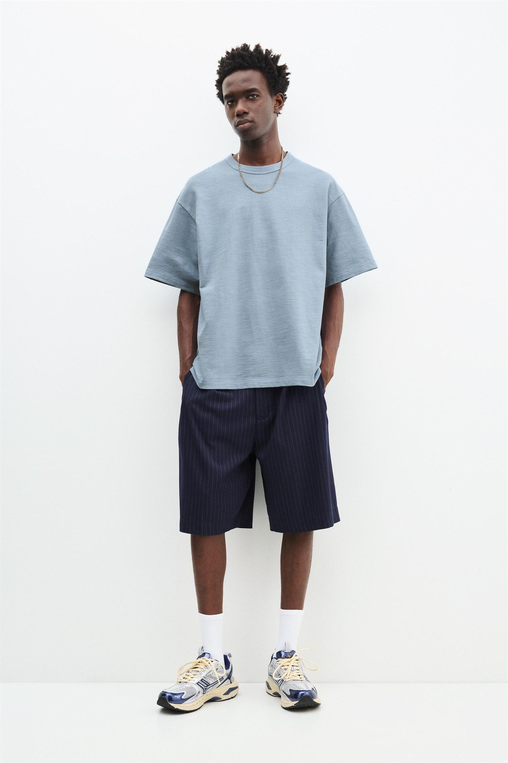 Short sleeve textured T-shirt Product Image