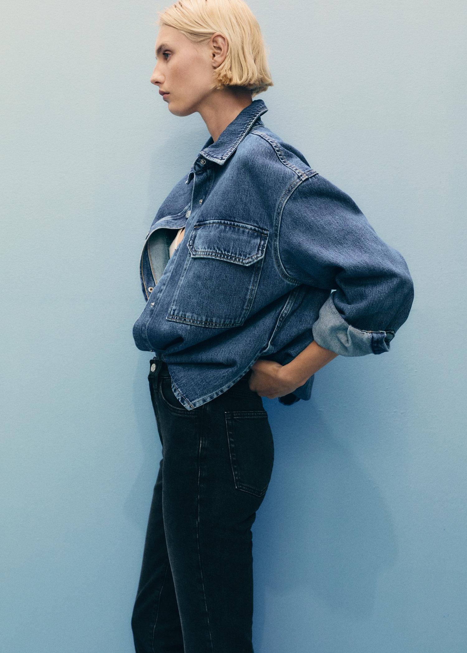 Claudia slim-fit cropped jeans - Women | MANGO USA Product Image