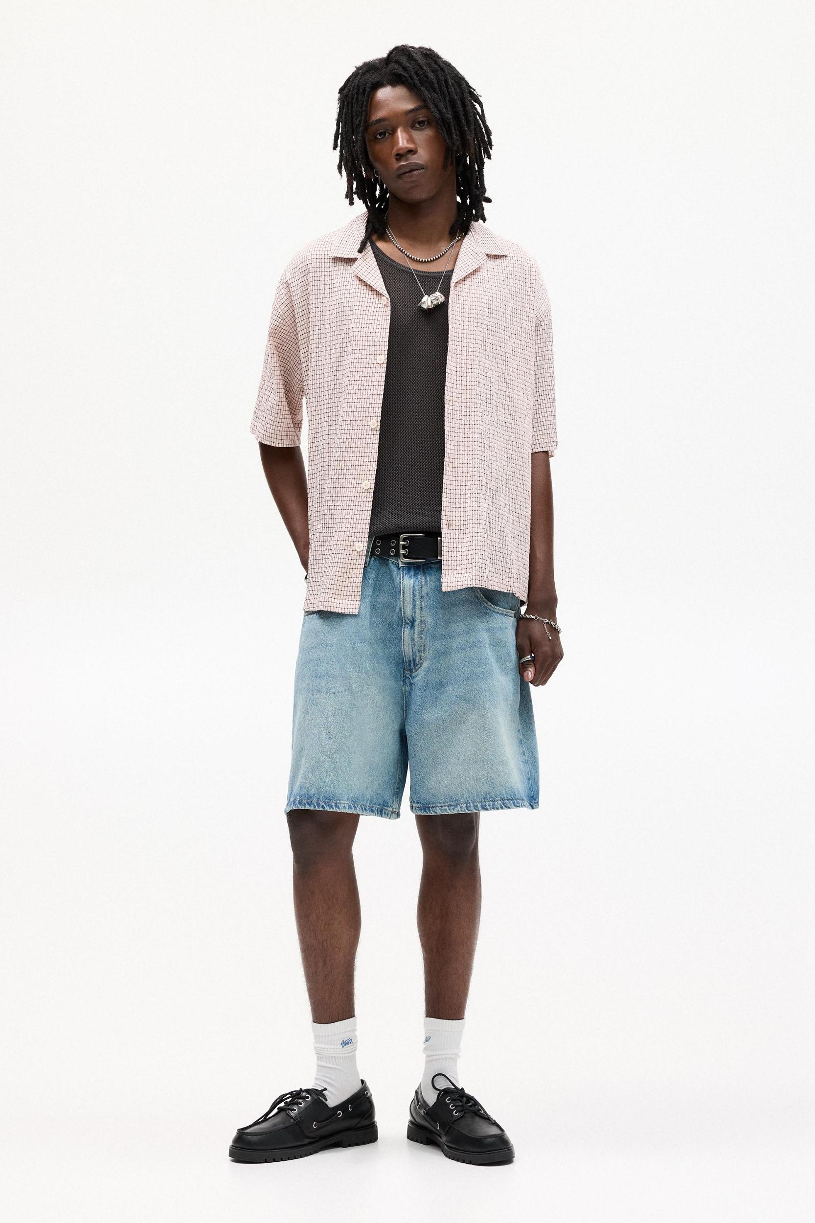 Short sleeve waffle-knit shirt Product Image