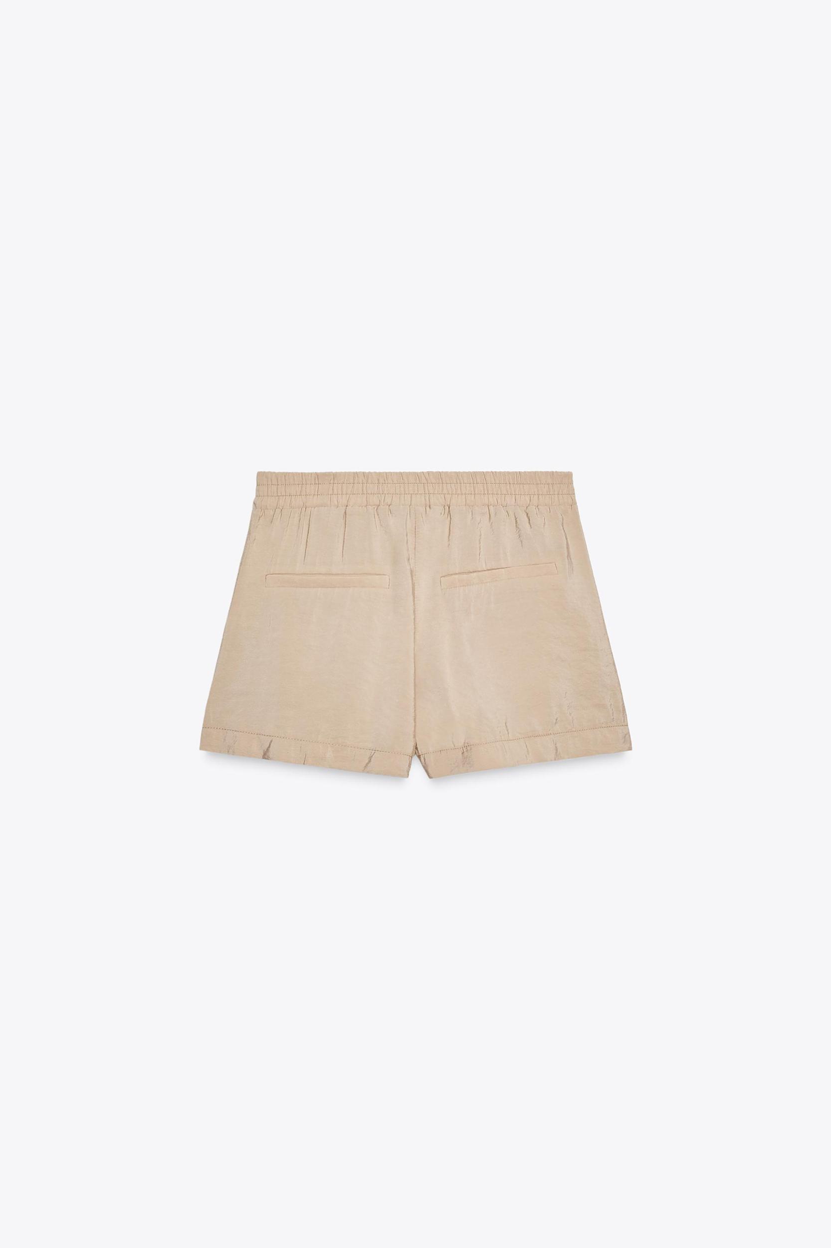 FLOWY MINI SHORTS Product Image