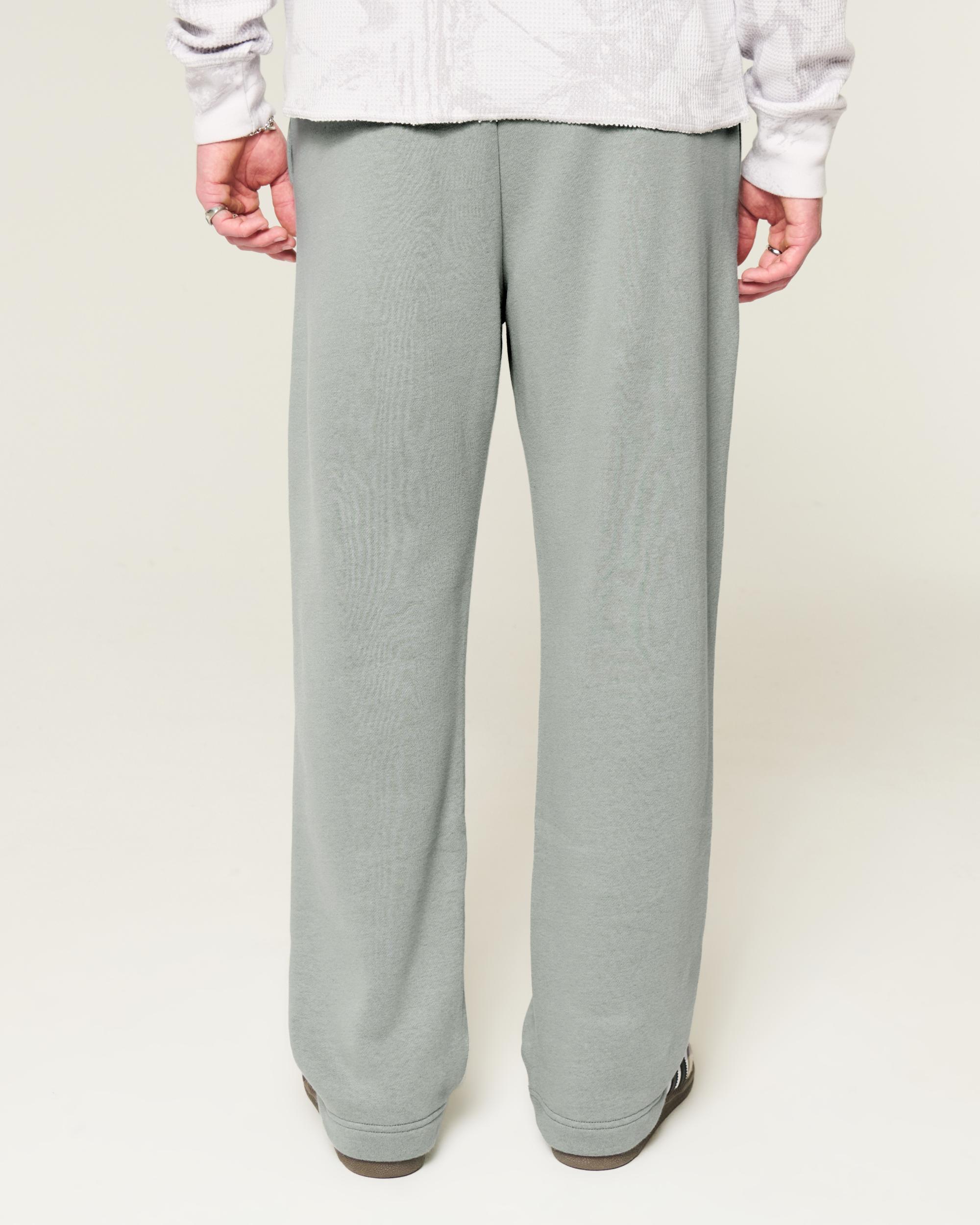 Camo Baggy Sweatpants Product Image