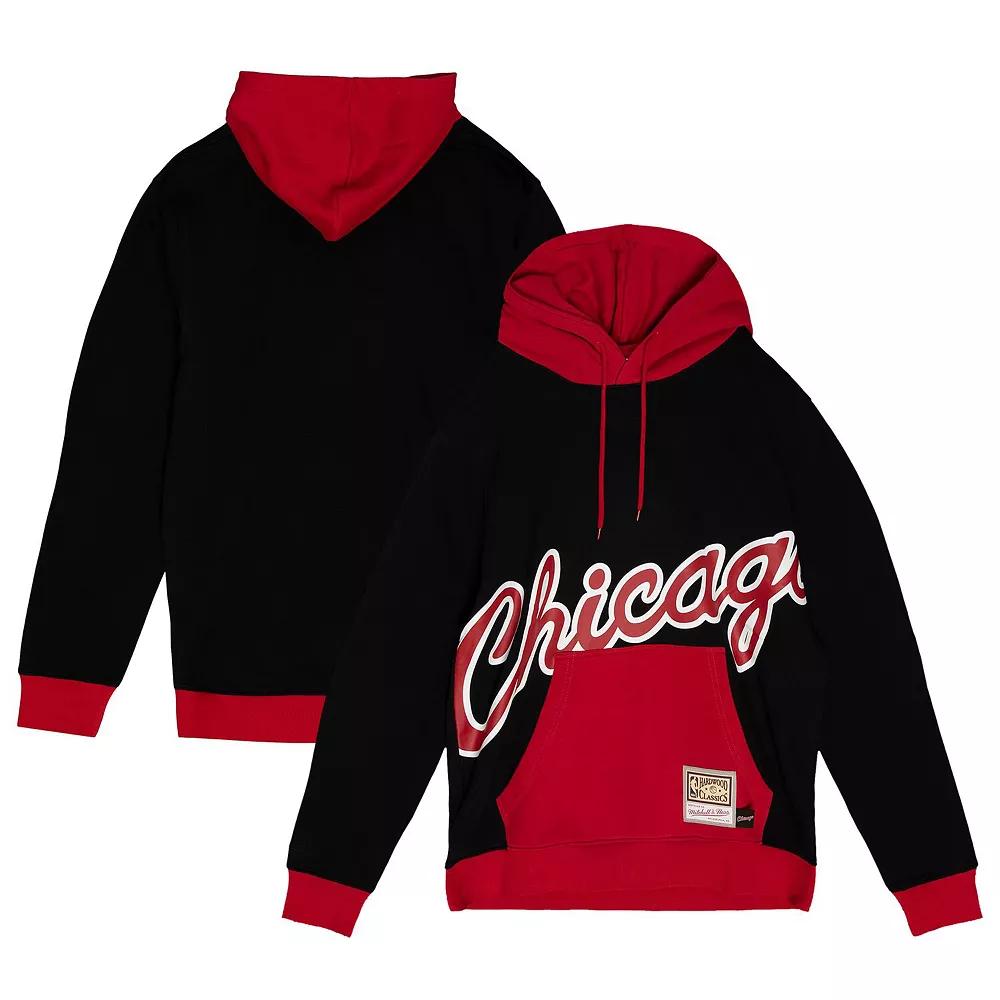 Men's Mitchell & Ness  Black Chicago Bulls Hardwood Classics Big Face 5.0 Pullover Hoodie, Size: XL Product Image