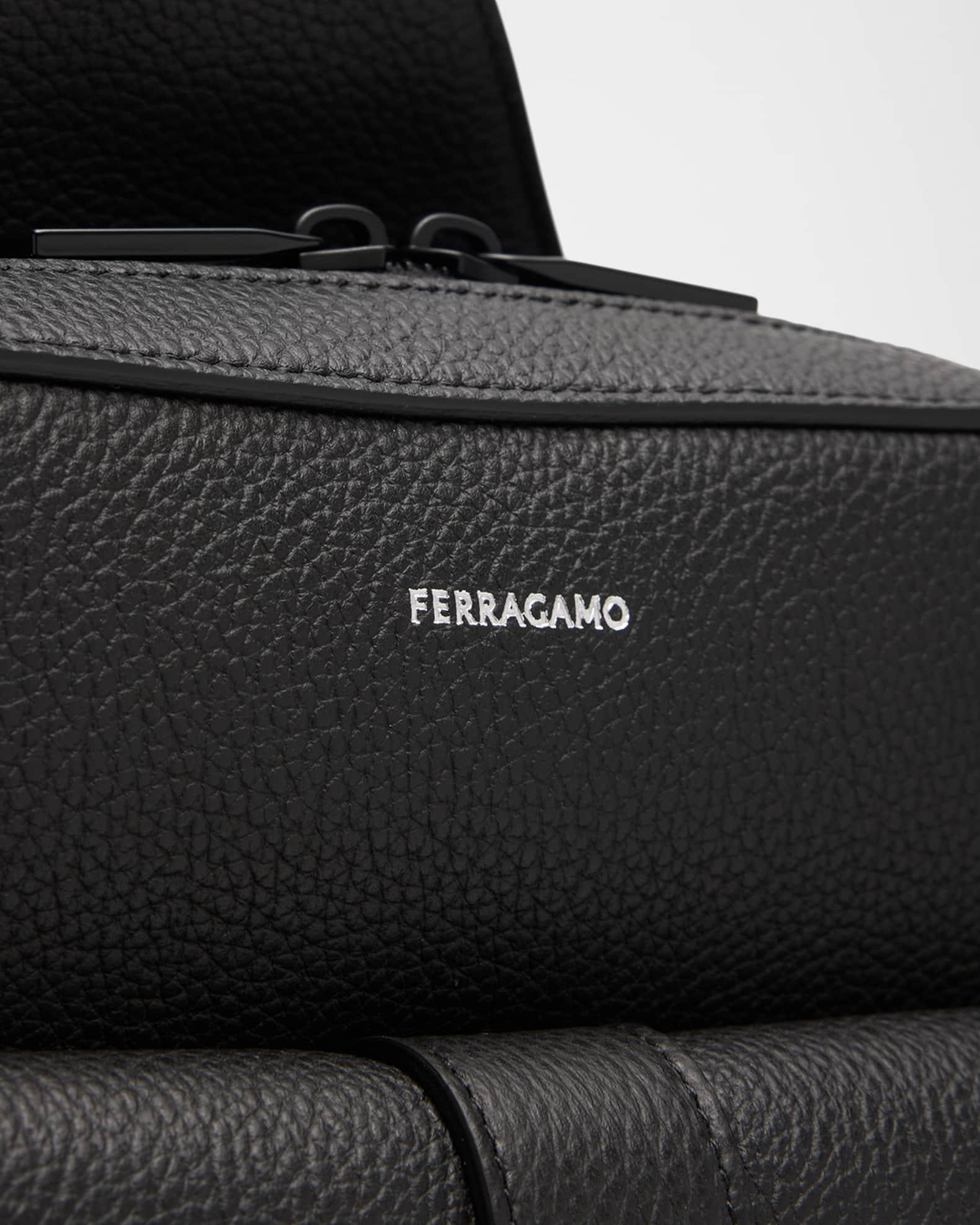 Men's Hug-Buckle Leather Sling Crossbody Bag Product Image