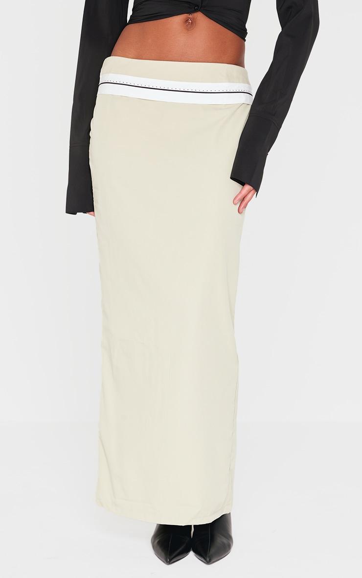 PRETTYLITTLETHING Sage Contrast Foldover Waistband Maxi Skirt Product Image