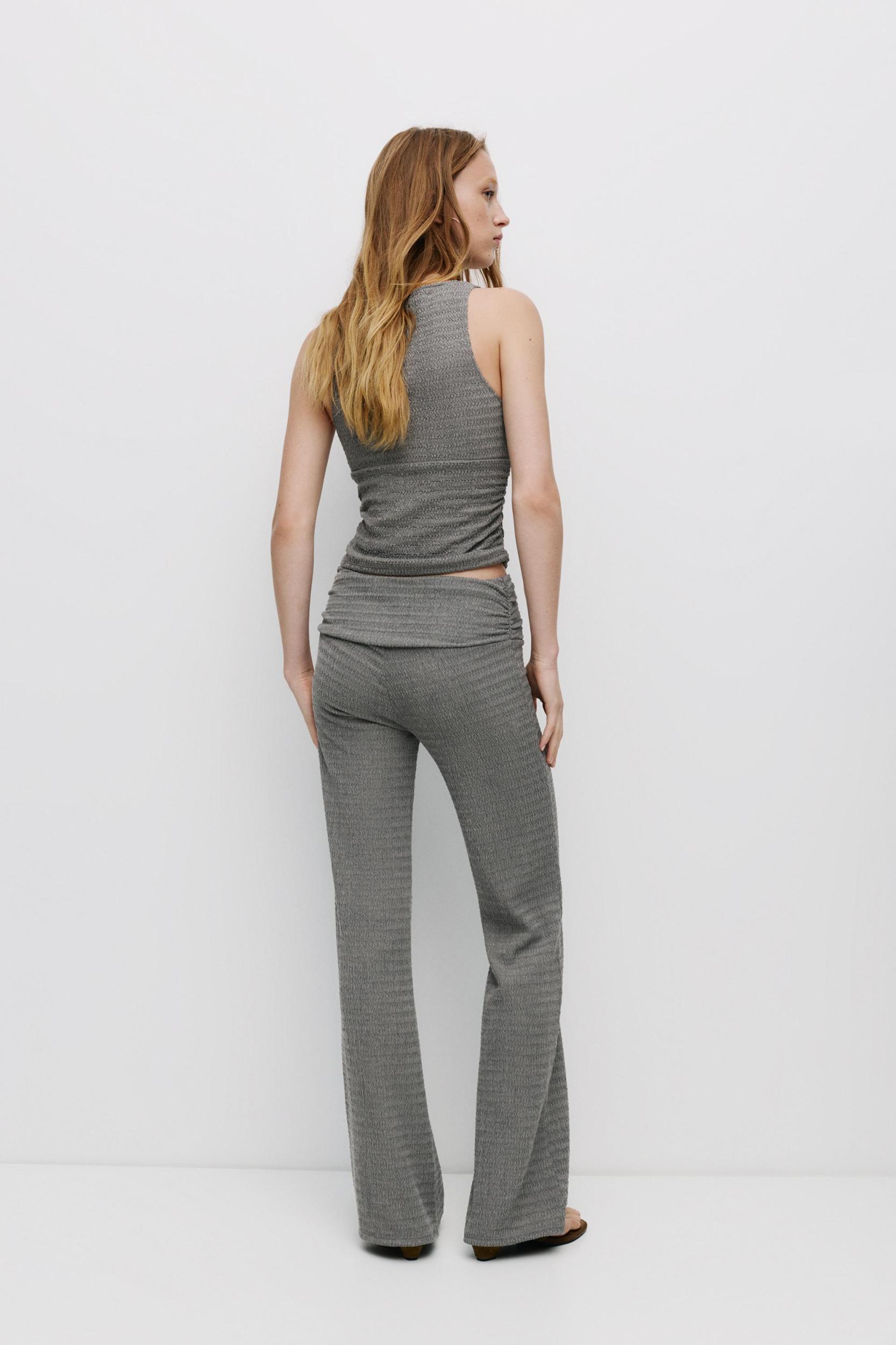 Flared crepe pants Product Image