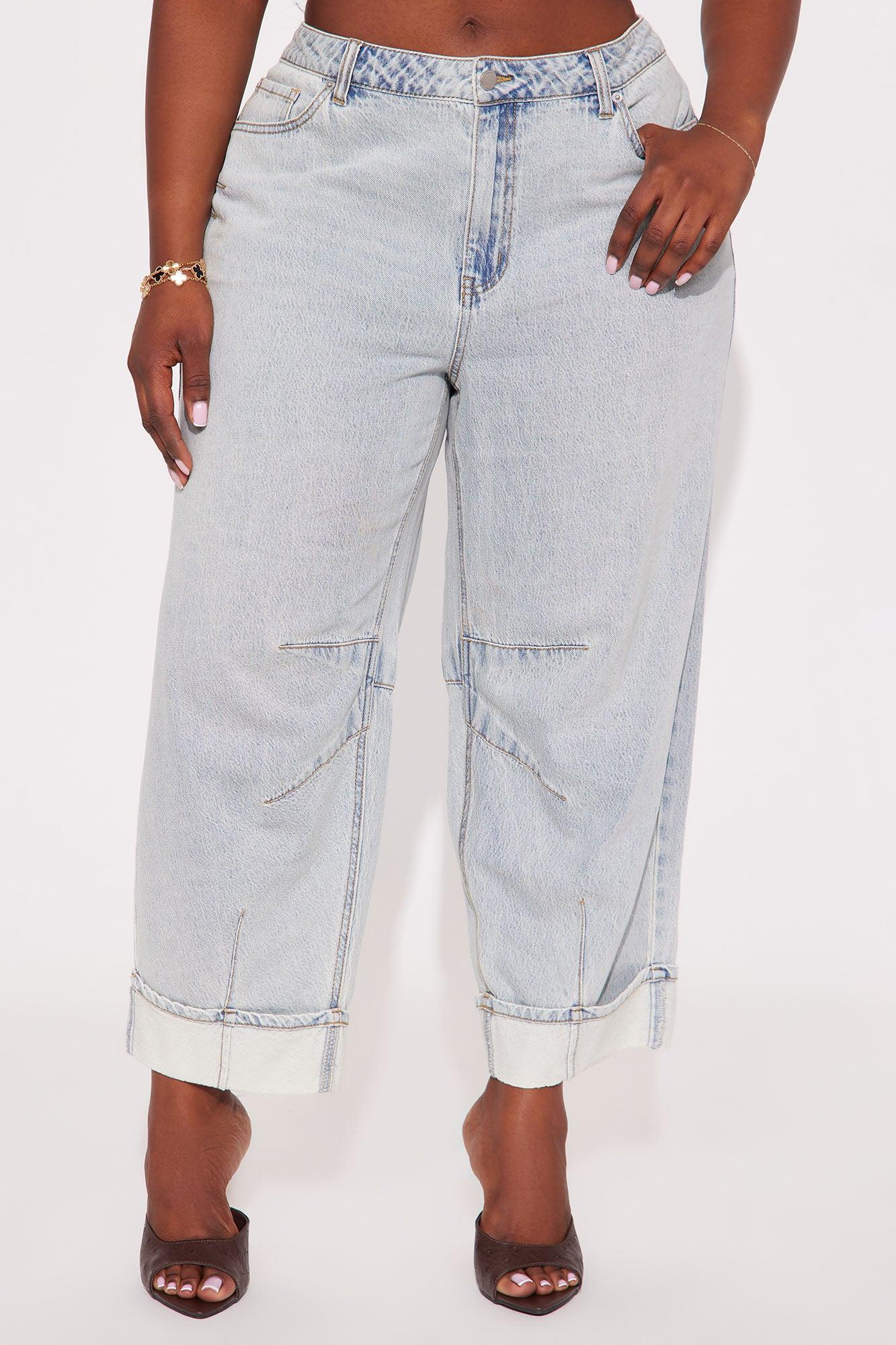 Brooklyn Barrel Leg Jeans - Light Wash Female Product Image