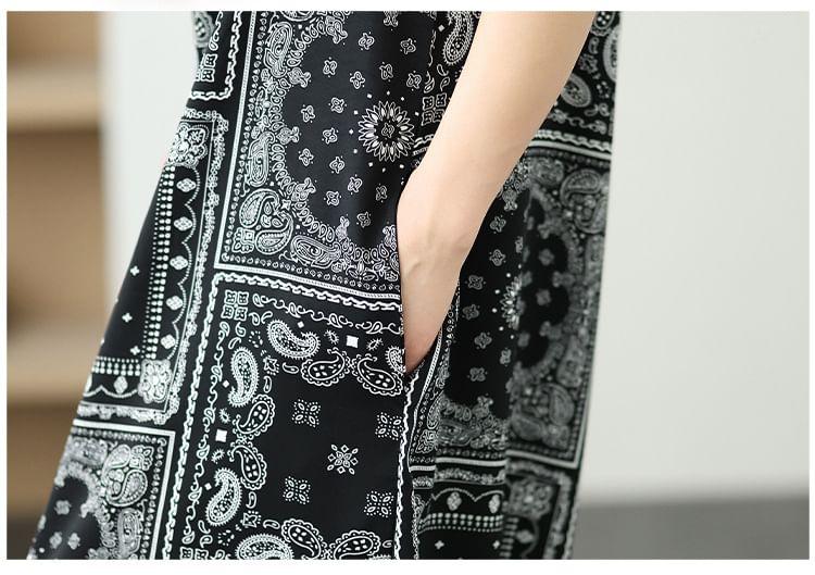 Sleeveless Pattern Wide Leg Jumpsuit Product Image