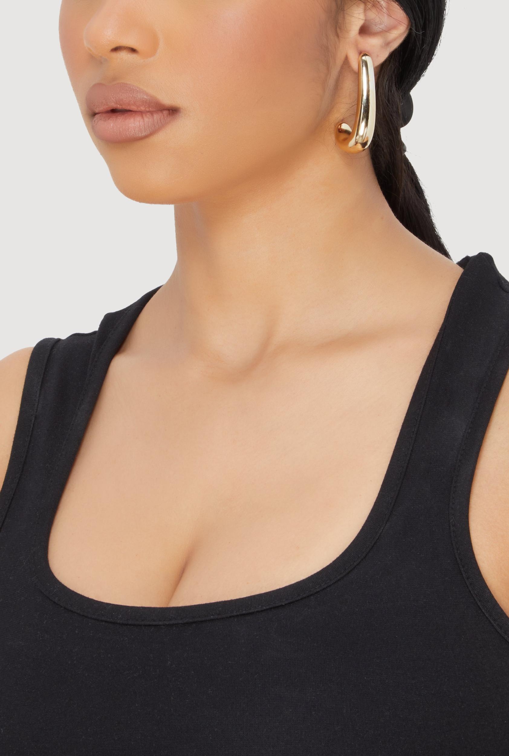 Stylish Metallic Textured Swirl Drop Earrings Male Product Image