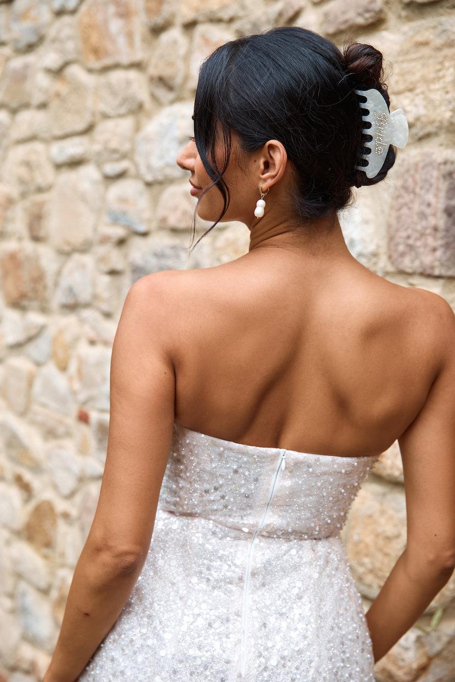 HELLO MOLLY Love In The Hair Claw Clip White Product Image