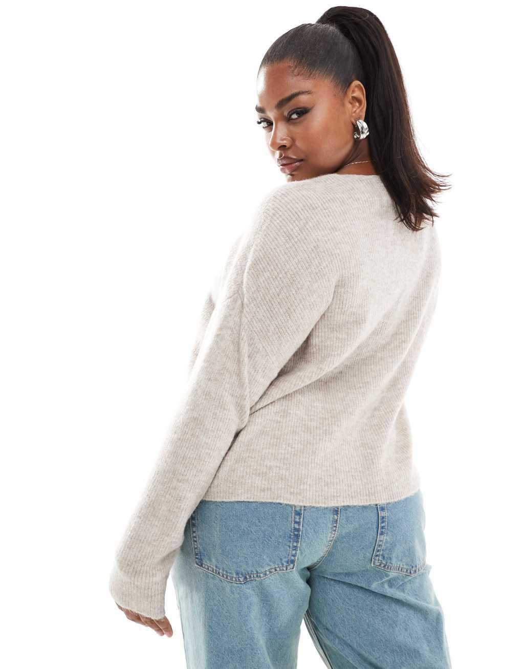 ONLY Curve v-neck sweater in stone Product Image