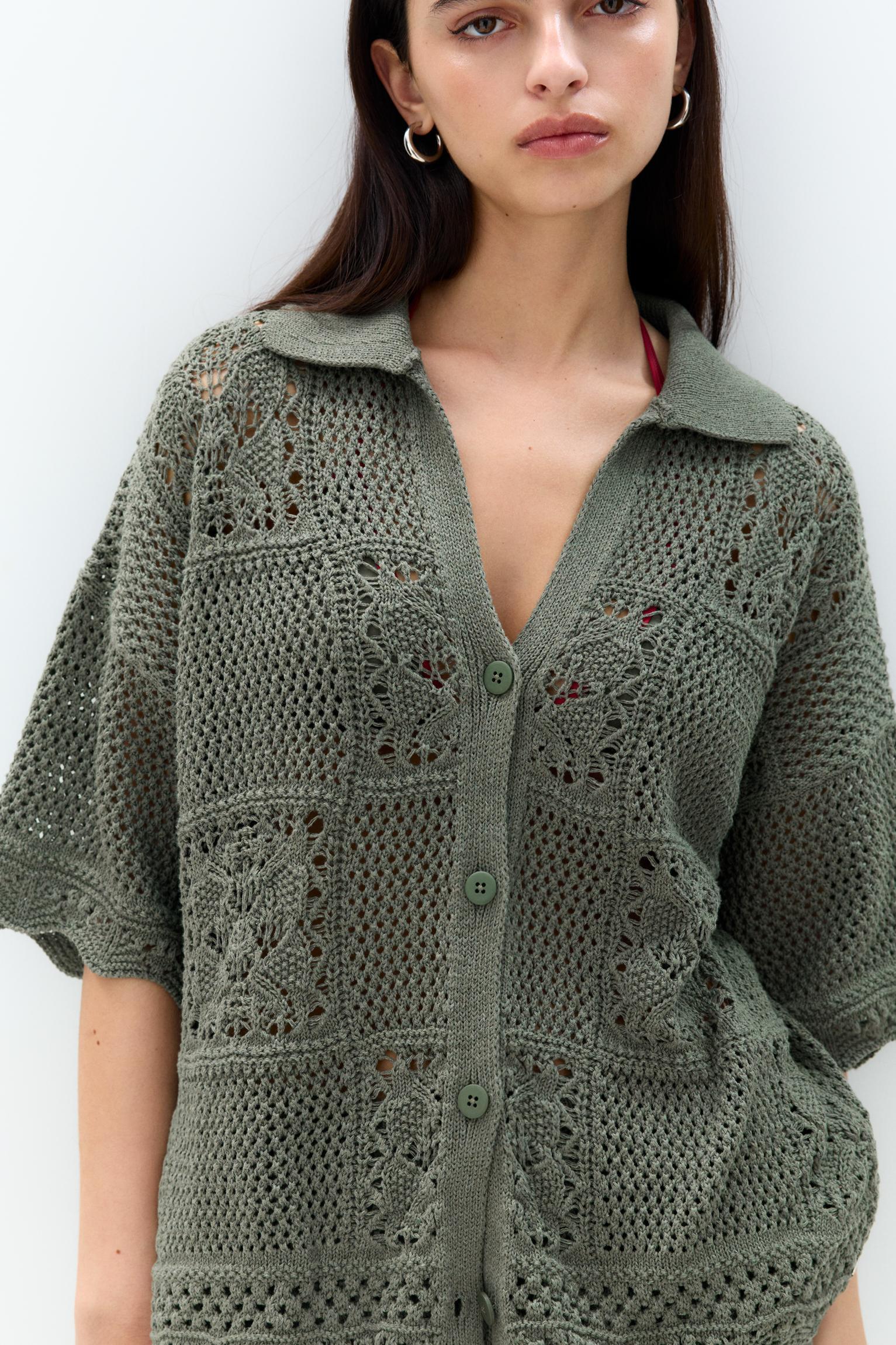 Short sleeve wavy crochet shirt Product Image