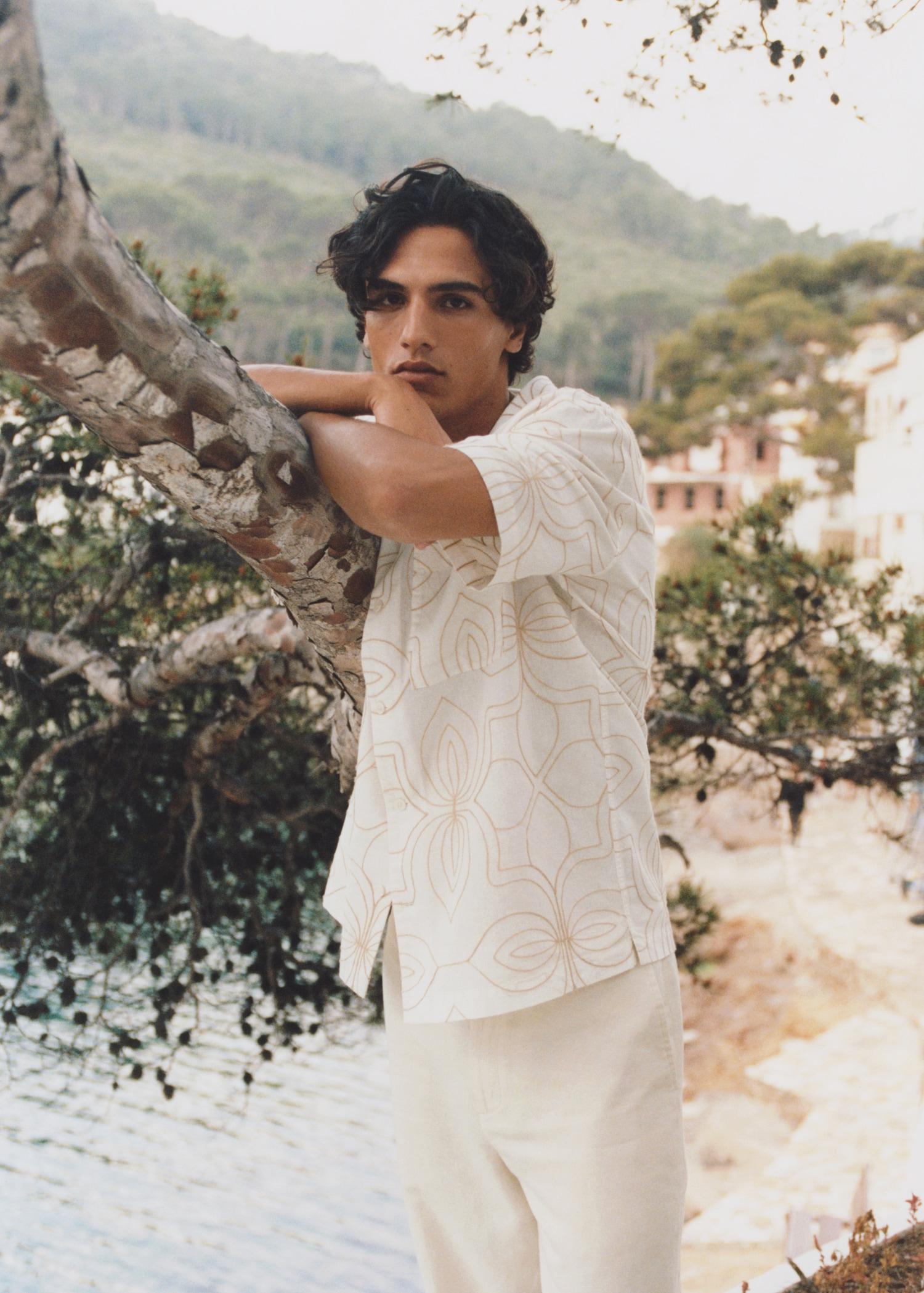 Shirt with embroidered bowling collar - Men | MANGO USA Product Image