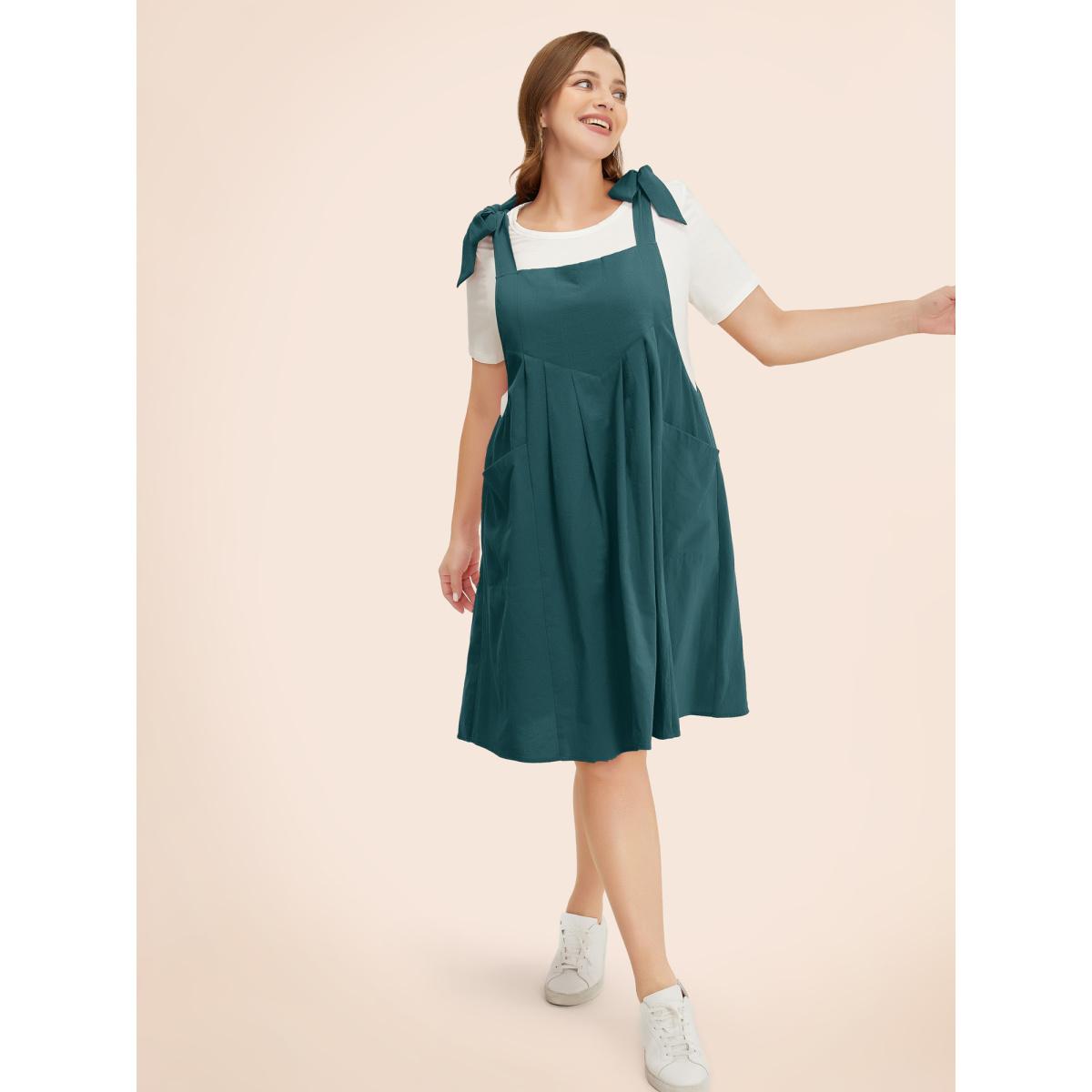 Plus Size Solid Pleated Hem Pocket Tie Shoulder Overall Dress Cyan Women Casual Pleated Spaghetti Strap Sleeveless Curvy Knee Dress BloomChic 28/5X Product Image