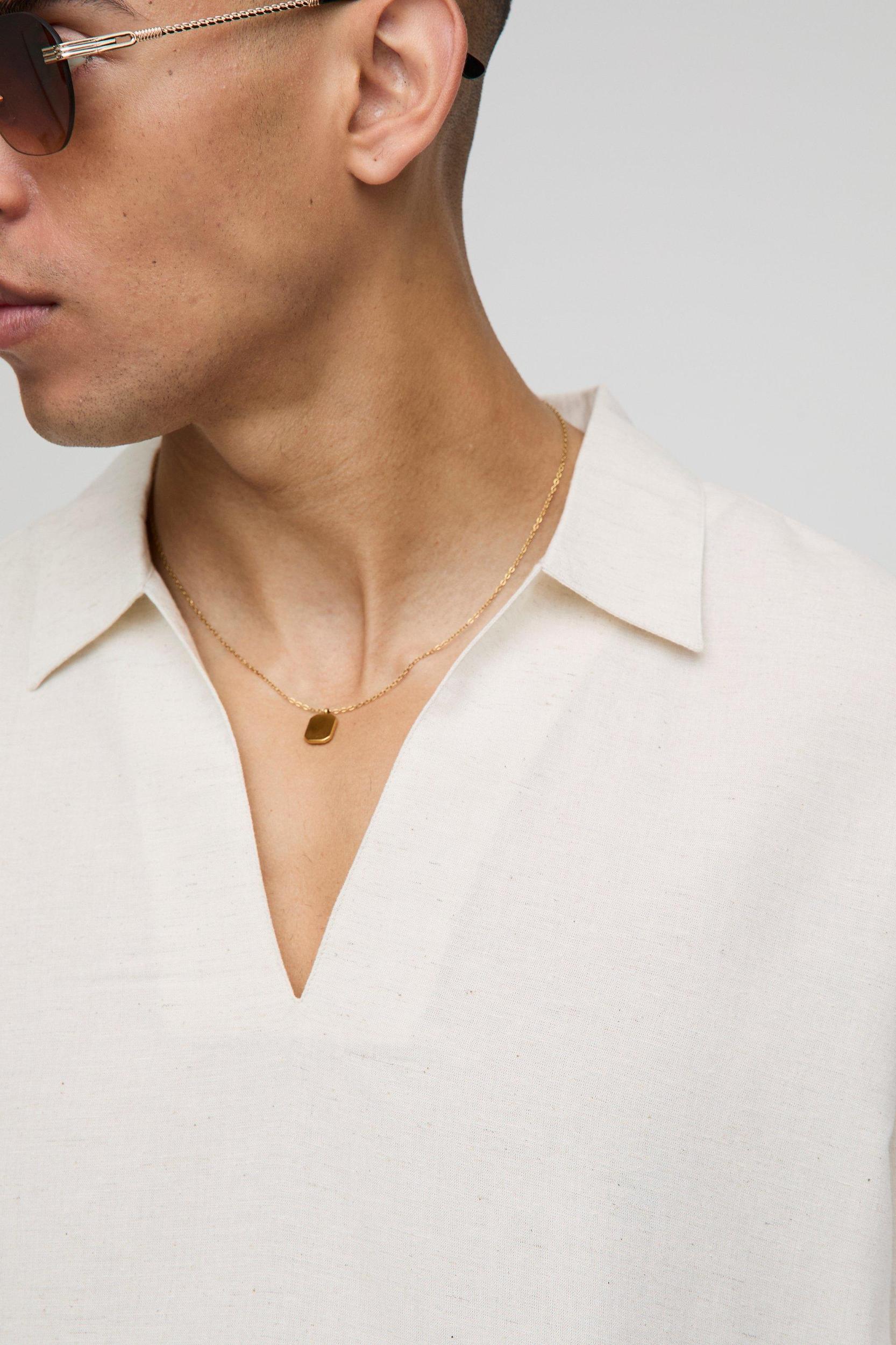 Oversized V-Neck Overhead Linen Shirt | boohooMAN USA Product Image