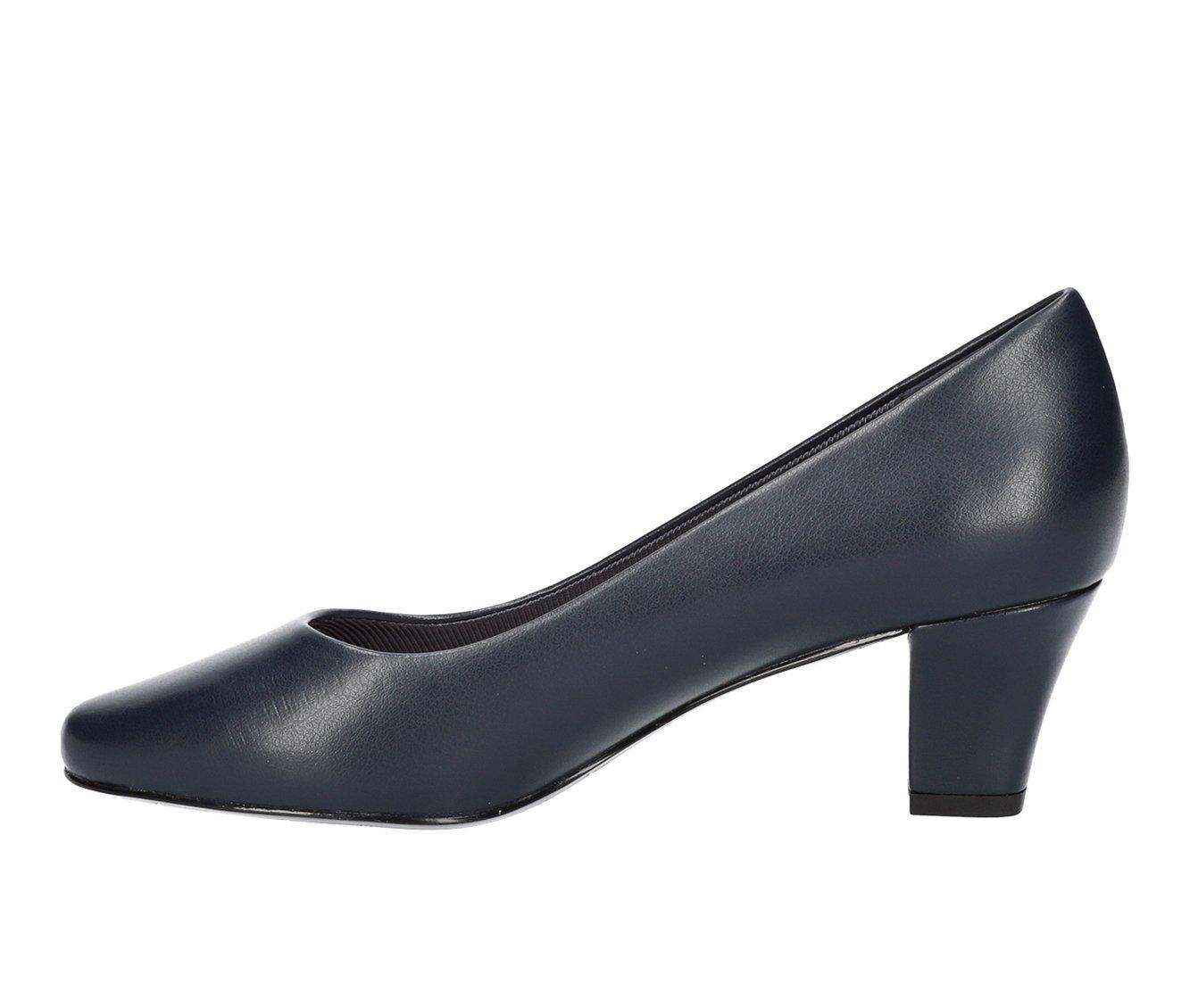 Women's Easy Street Ballari Pumps Product Image