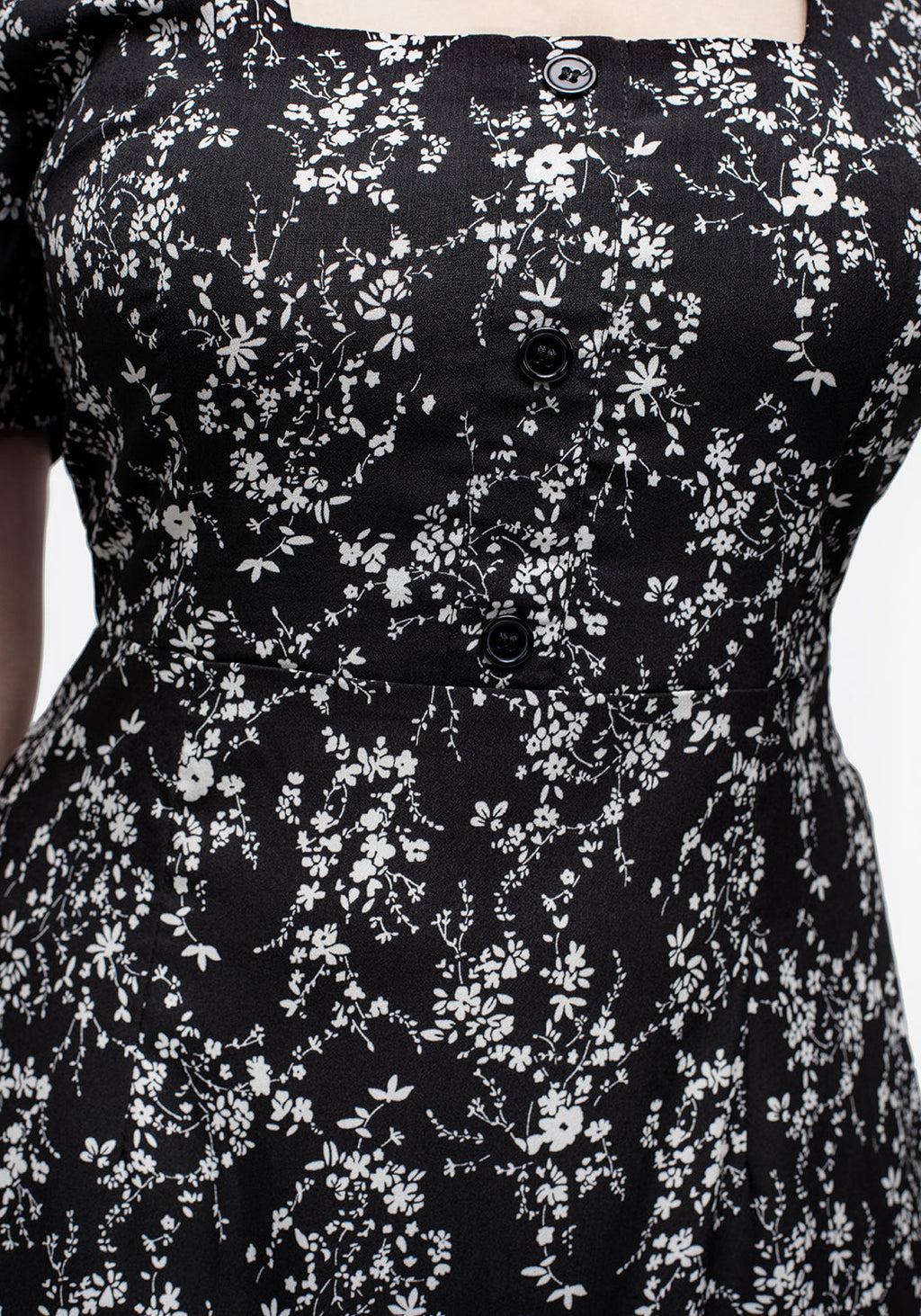 Naomi Floral Square Neck Midaxi Dress Product Image