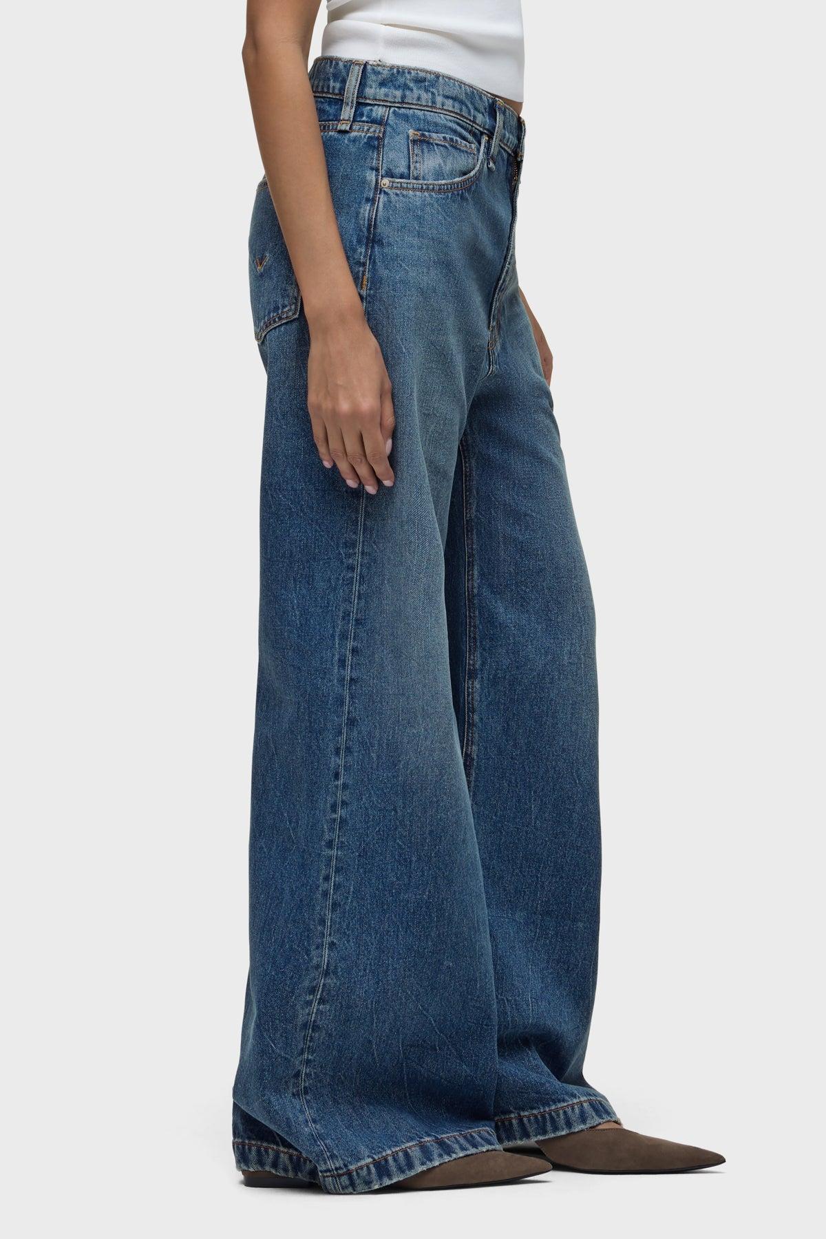 Jodie Loose Fit Wide Leg Female Product Image