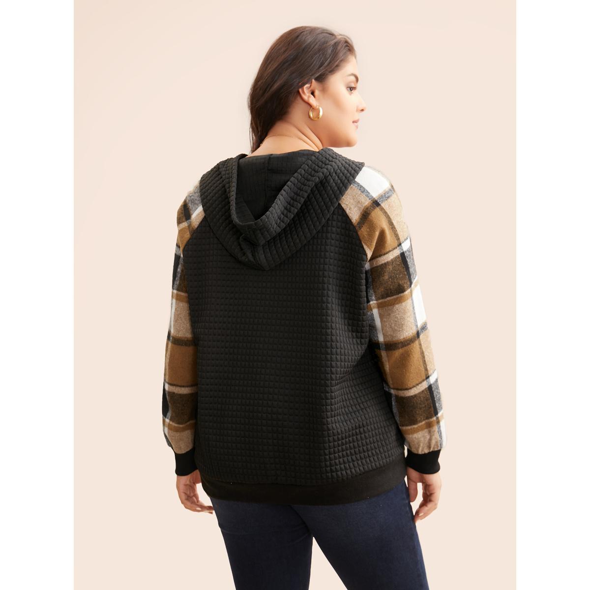 Plus Size Plaid Patchwork Hooded Raglan Sleeve Sweatshirt Women Black Casual Texture Hooded Everyday Sweatshirts BloomChic 18-20/2X Product Image