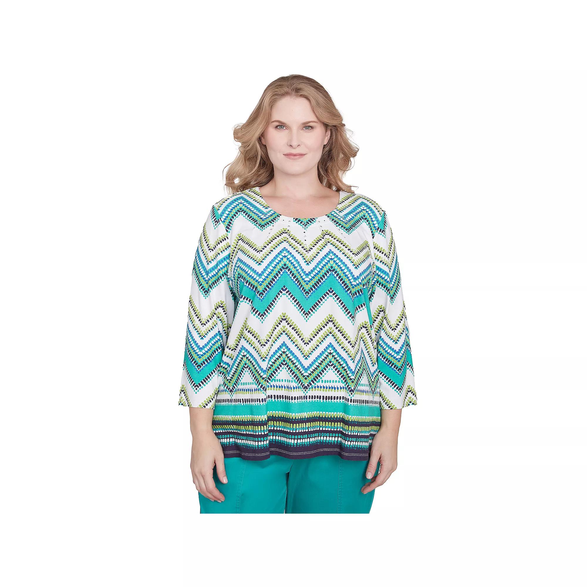 Plus Size Alfred Dunner Pleated Neckline Chevron Top, Women's, Size: 1XL, Green Team Product Image