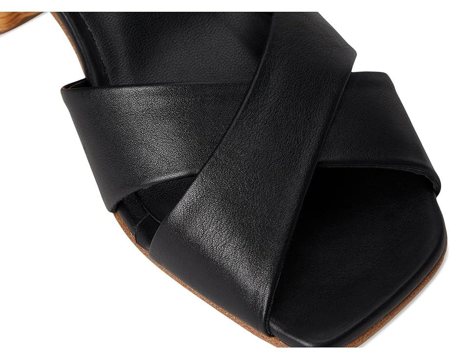 Women's Andre Assous Winona Product Image