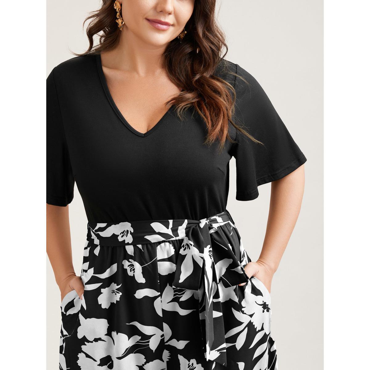 Plus Size Black Floral Print Spliced Belted Wide-Leg Jumpsuit Women Elegant Short sleeve V-neck Everyday-Elegant Loose Jumpsuits BloomChic 10/M Product Image