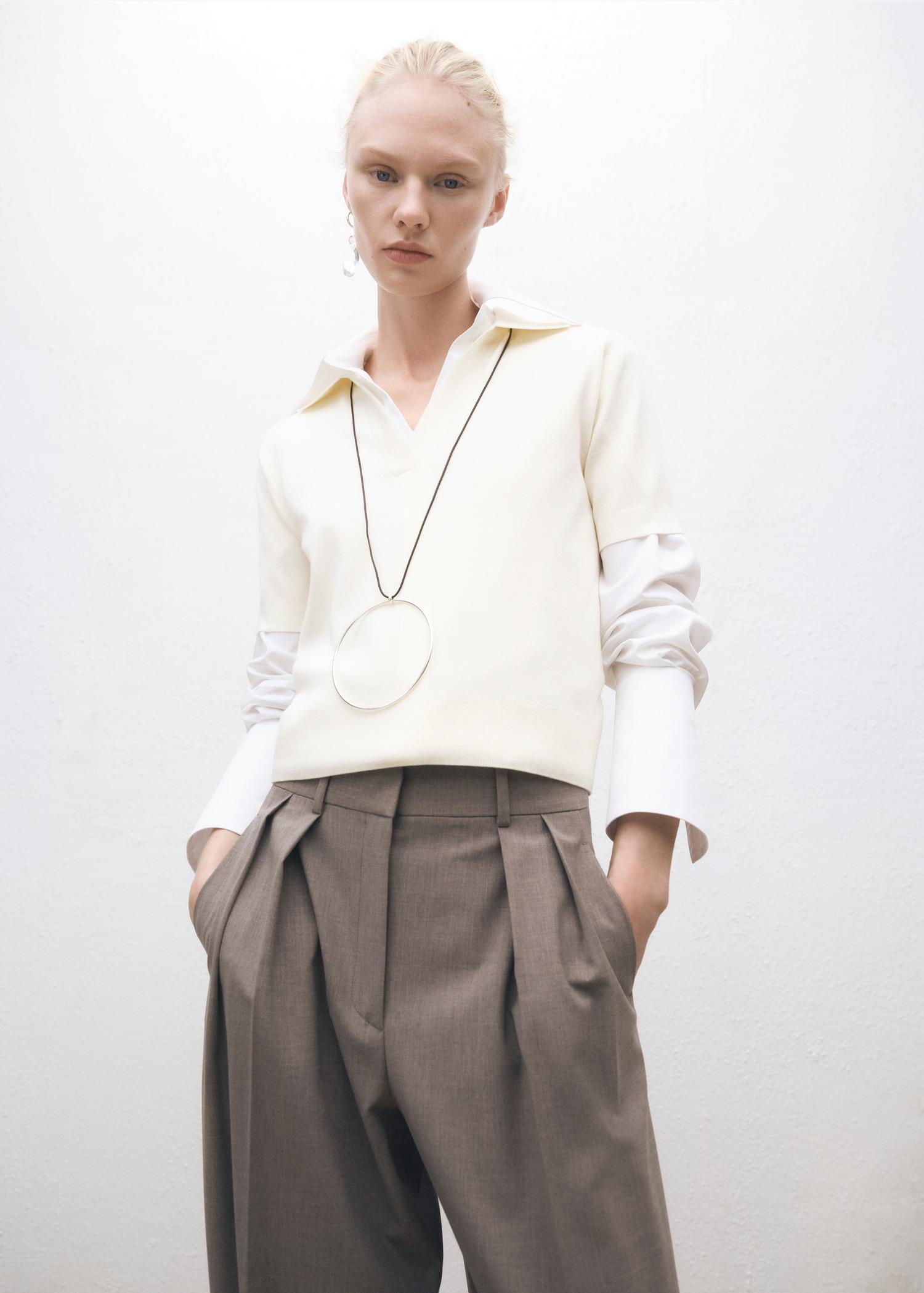 Wool-blend polo-neck sweater - Women | MANGO USA Product Image