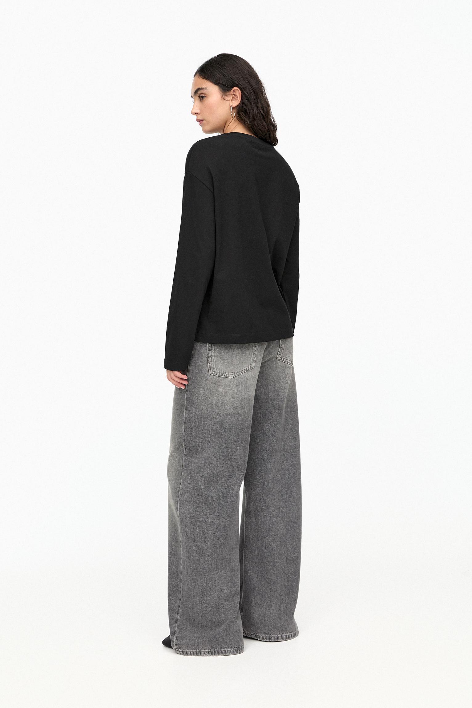 Oversize long sleeve T-shirt Product Image