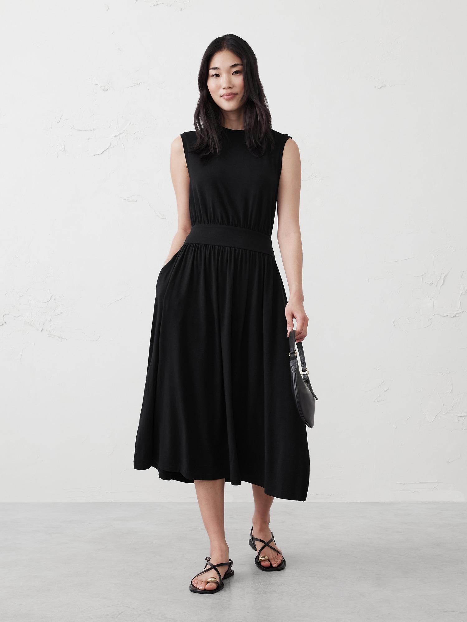 Knit Banded-Waist Midi Dress Product Image