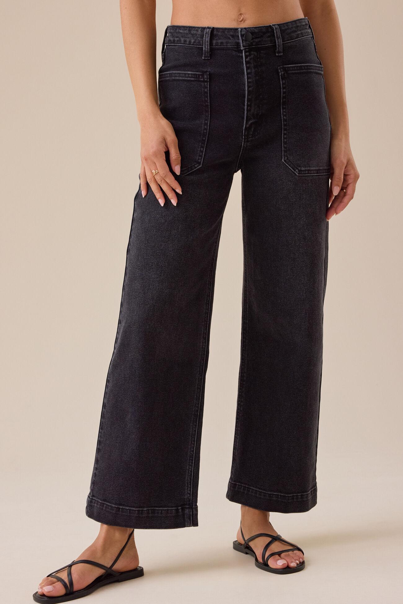 Layla Straight Leg Jean Product Image