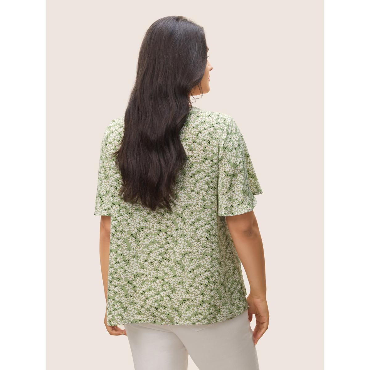 Plus Size Sage Ditsy Floral Ruffle Sleeve Gathered Ties Blouse Women Elegant Short sleeve Ribbon-tied collar Everyday Blouses BloomChic 28/5X Product Image