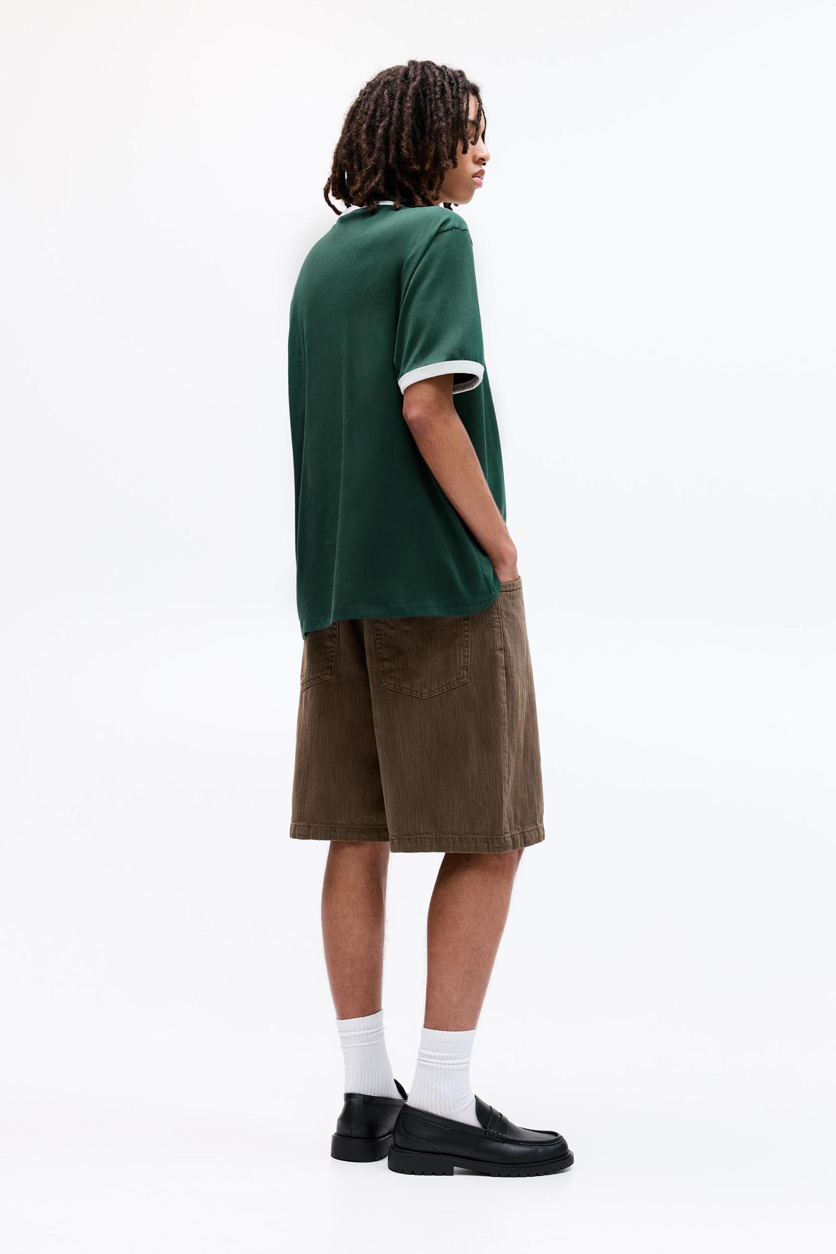 T-shirt with contrast ribbed trims Product Image