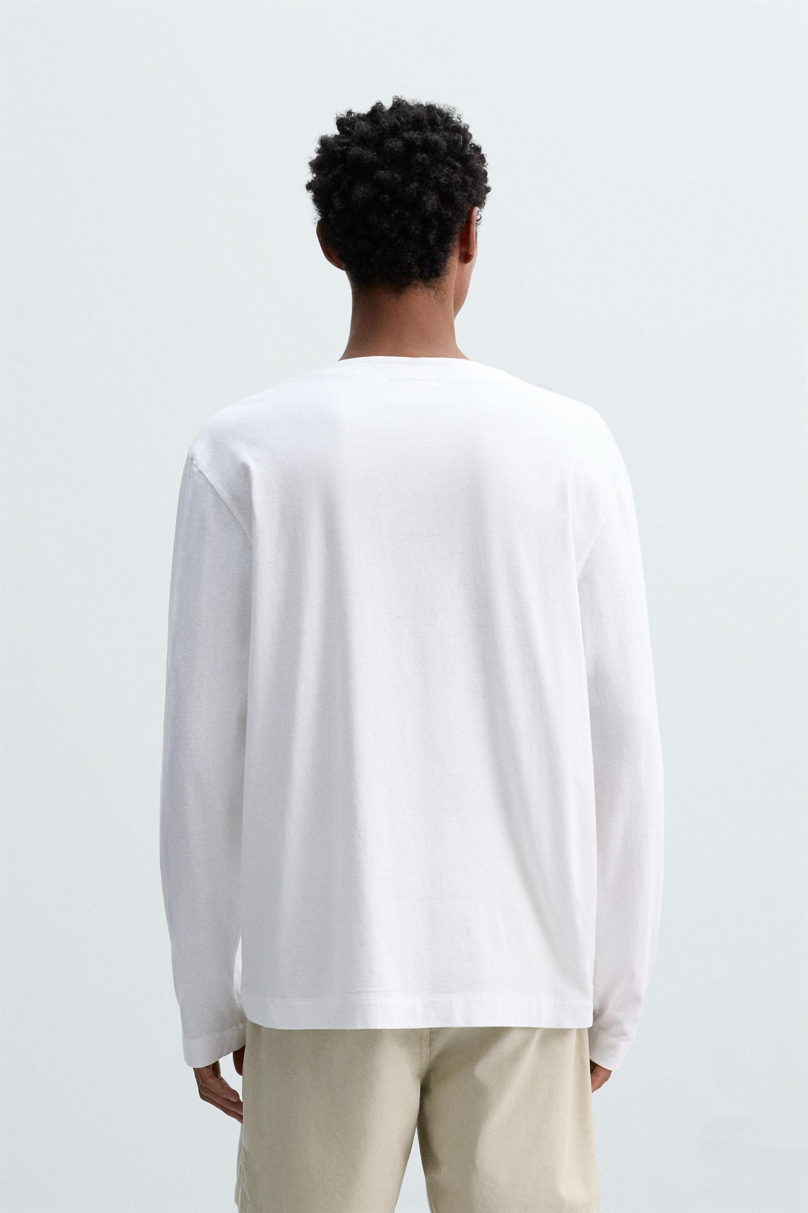 BUTTON NECK T-SHIRT Product Image