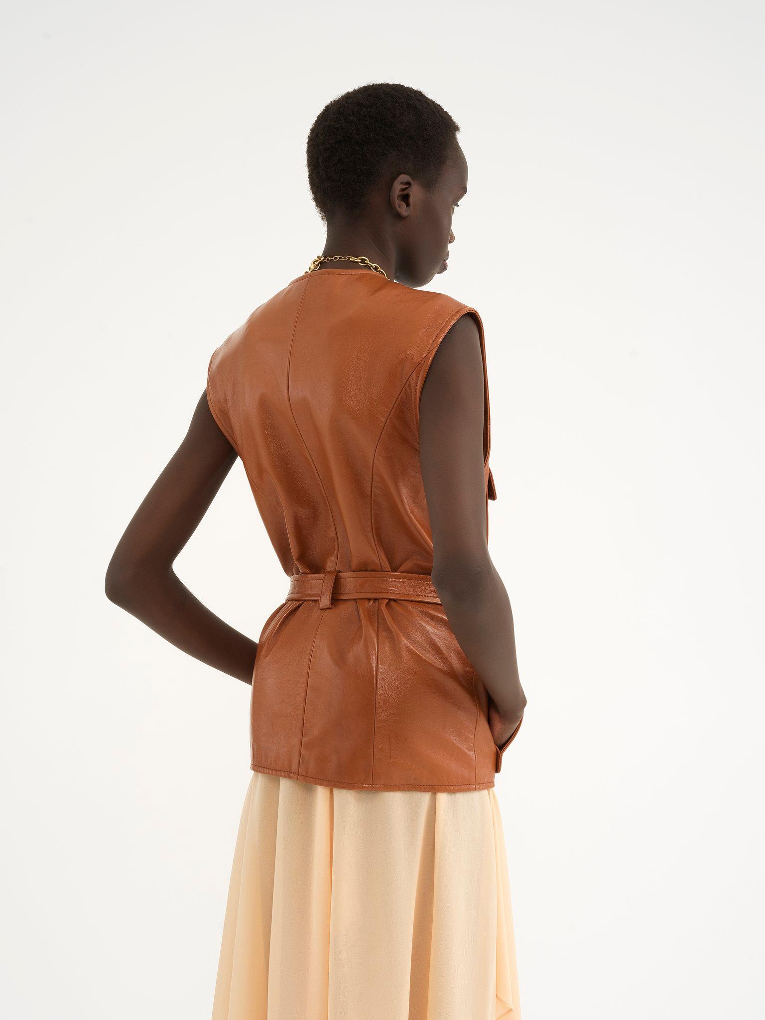 Utilitarian vest in soft leather Product Image