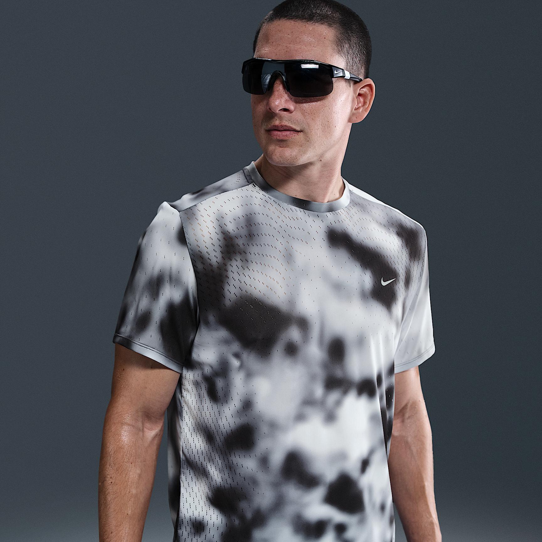 Nike Mens Running Division Breathe Dri-FIT ADV Short-Sleeve Running Top | HJ4148-010 Product Image