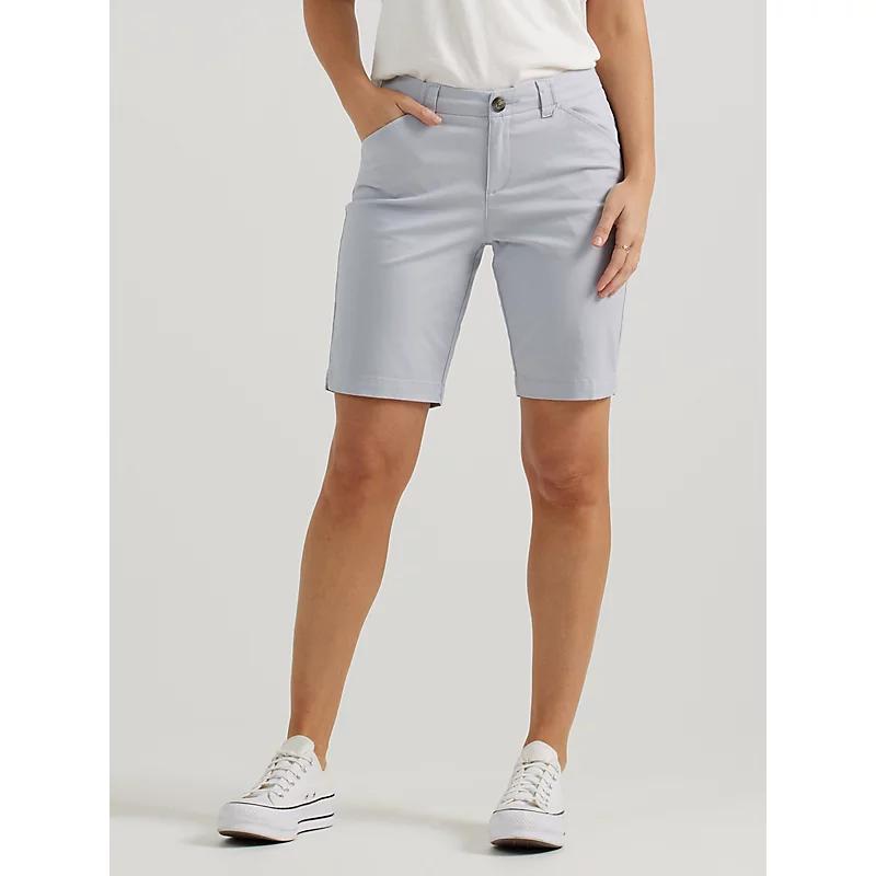 Womens Legendary Regular Fit Chino Bermuda Product Image