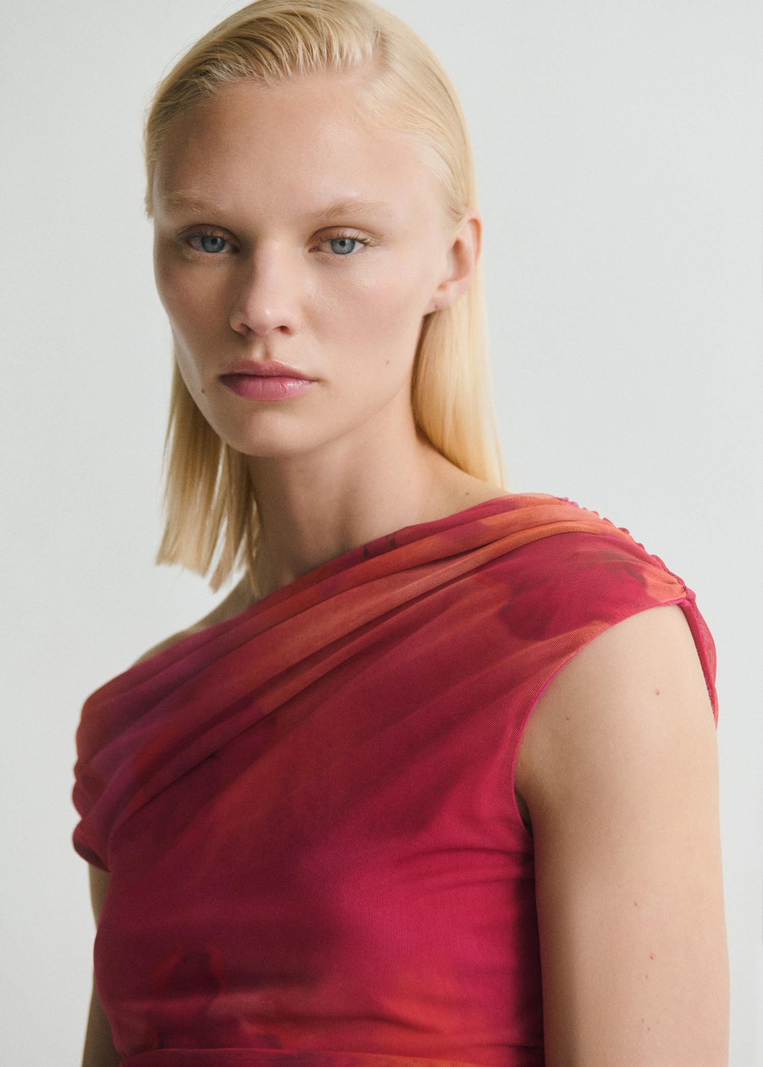 Floral asymmetrical top - Women | MANGO USA Product Image