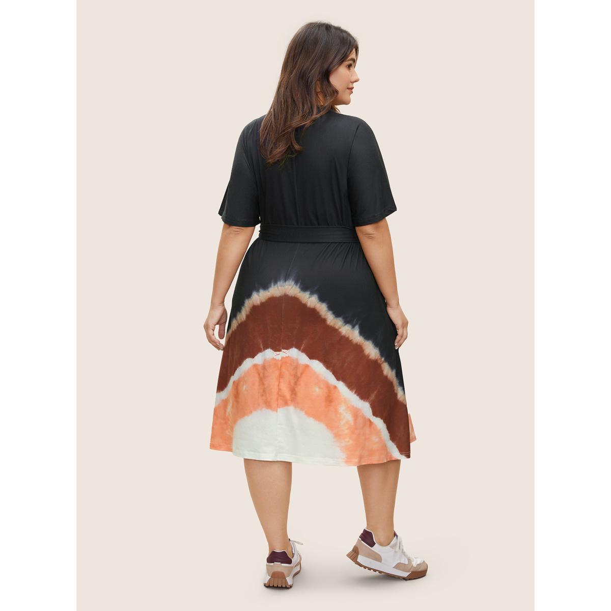 Plus Size V Neck Tie Dye Contrast Belted Dress Black Women Casual Non V-neck Short sleeve Curvy Midi Dress BloomChic 26/4X Product Image