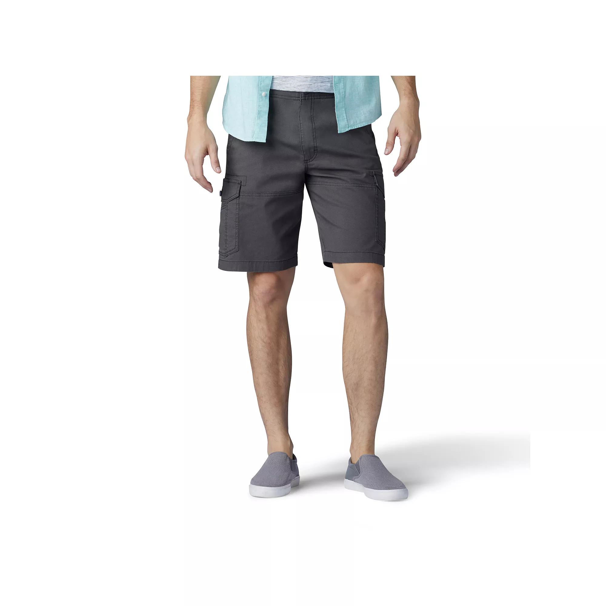 Men's Lee® 10.5" Extreme Motion Swope Cargo Shorts,  Product Image